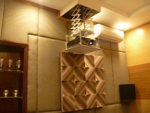 Khung Treo Máy Chiếu Đa Năng DALITE ECM50 Chính Hãng