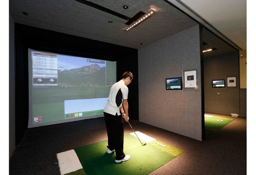 MÀN CHIẾU CHƠI GOLF 3D (tính theo m2)